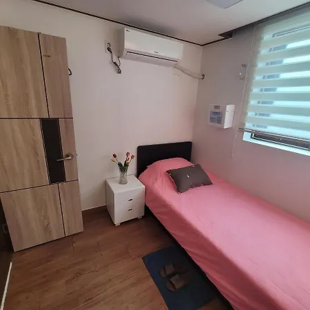 Olive Hostel Myeongdong Seoul Exterior photo