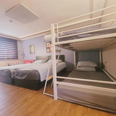 Olive Hostel Myeongdong Seoul Exterior photo